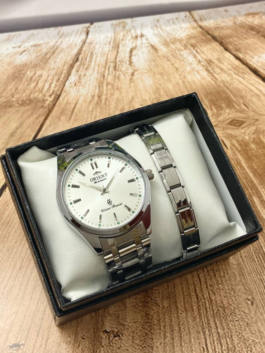 Наручные часы Orient Automatic серебристые с белым циферблатом